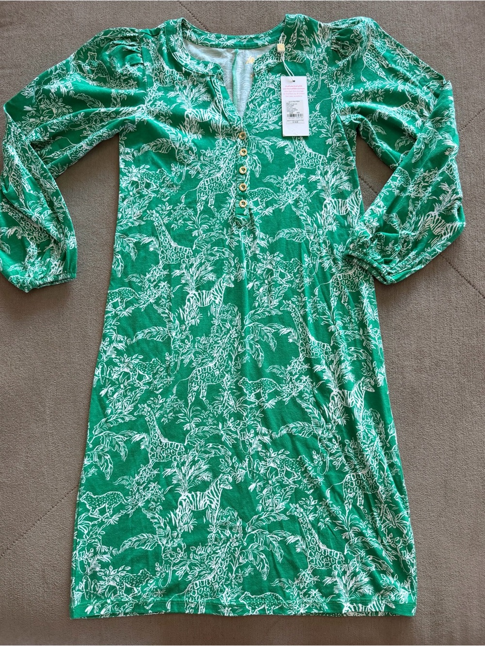 Lilly Pulitzer Emery Dress
Fiddle Leaf Green Safari Party
Size XXS